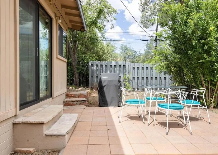 Quaint Uptown Walking Distance To Shops Sedona