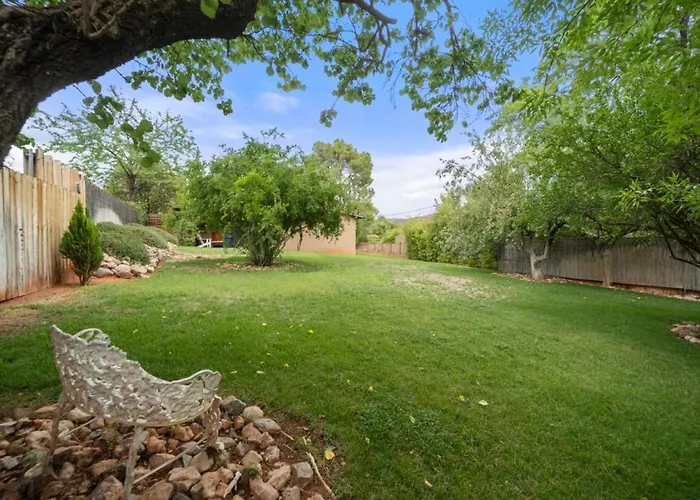 Quaint Uptown Walking Distance To Shops Ferienhaus Sedona